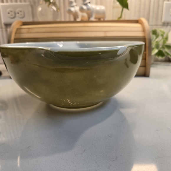 Vintage Pyrex Bowl - Picture 2 of 9